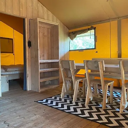 Luxe Safaritent Glamping 5-persoons * Lieren
